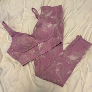 Victoria’s Secret Essential legging and allegro sports bra set